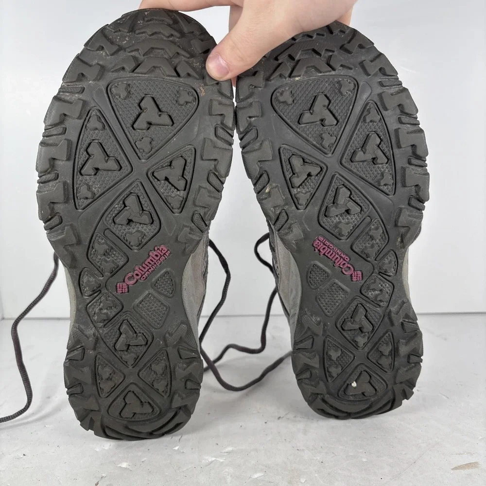 Size 7 Columbia Gray Techlite Hiking Trail Shoe Sneakers BL3983-061‎